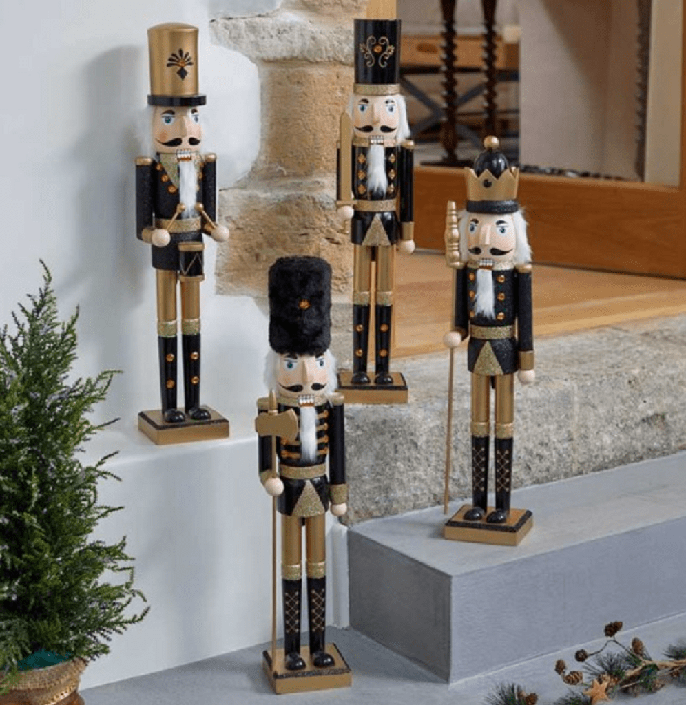 Three Kings Christmas Decor Three Kings Nutcracker Black/Gold XL